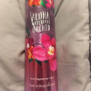 Bath and Body Works body spray